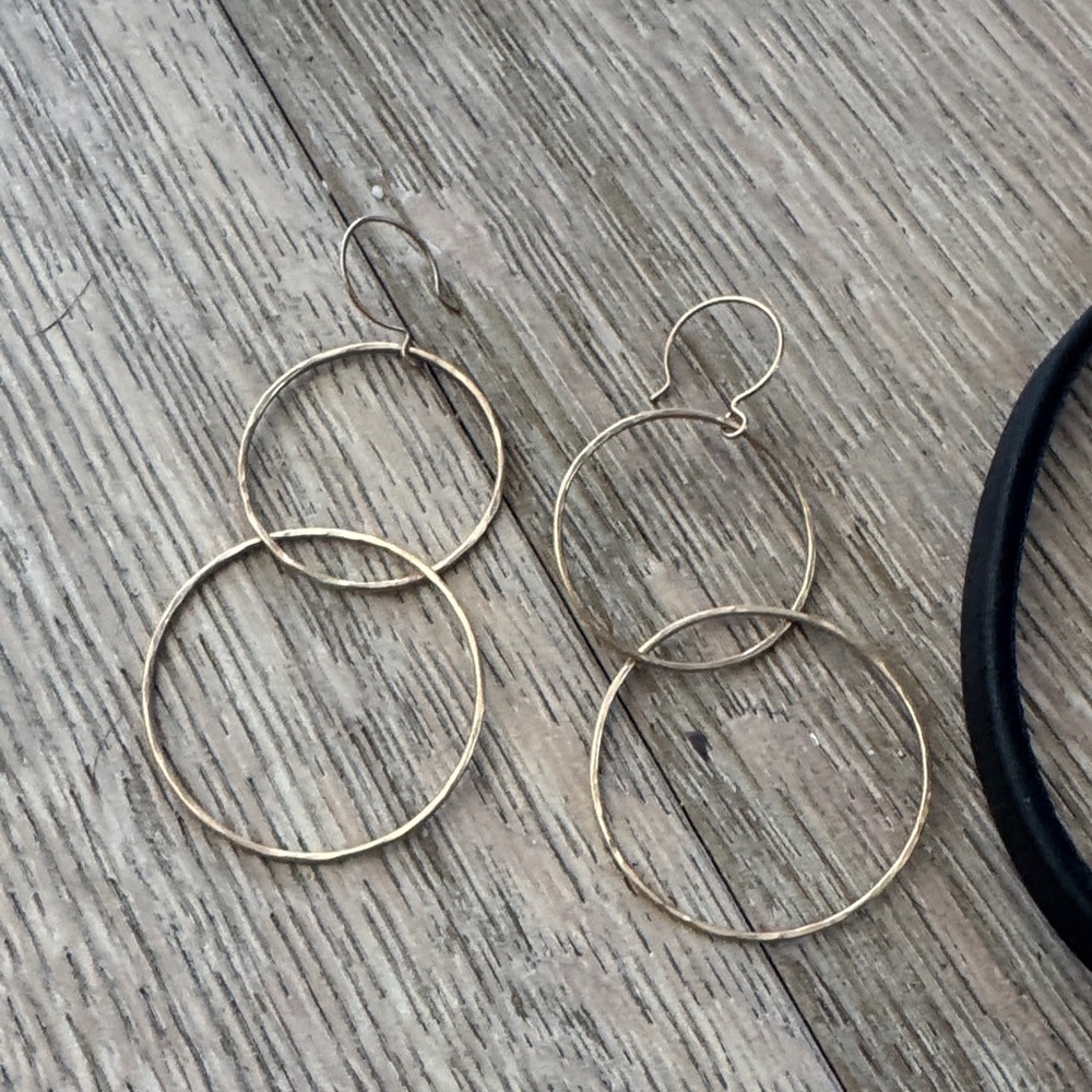 Elegant Gold Hoop Earrings